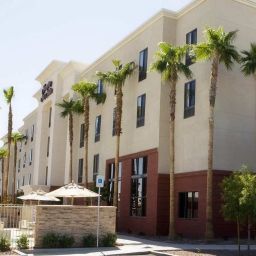 Hampton Inn  Suites Las VegasRed RockSummerlin Las Vegas
