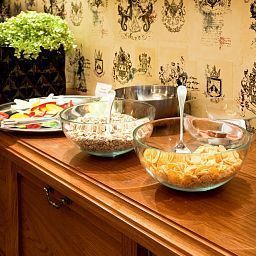 Buffet Arbat House