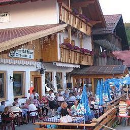 Terrasse Menauer Berggasthof