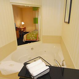 Camera Fairfield Inn & Suites White Marsh