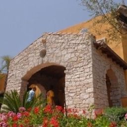  Cruccuris Resort