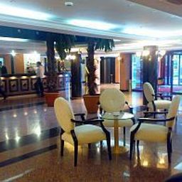 Hall Cakmak Marble hotel