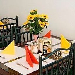 Breakfast room within restaurant Ferihegy Fotos