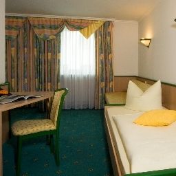 Chambre pour voyageurs d'affaires Gross Erlebnishotel