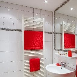 Bathroom City Aparthotel