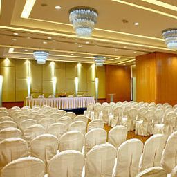 Salle de banquets Grand Swiss-Belhotel Medan Fotos