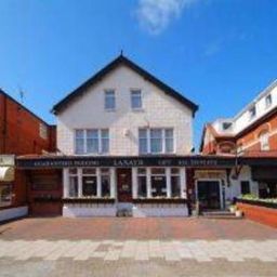 Exterior view Lanayr Hotel Blackpool