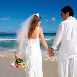 Фасад Long Bay Beach Resort And Villas