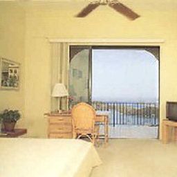 Camera Mafolie Hotel