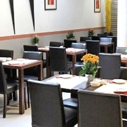 Зал для завтрака Park & Suites Elegance Villejuif Résidence de Tourisme