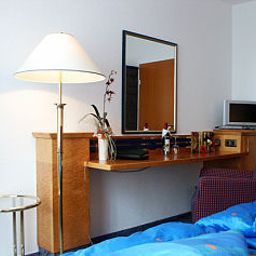 Chambre Pension & Eiscafé am Weideweg