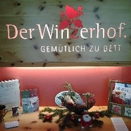 Hall Der Winzerhof