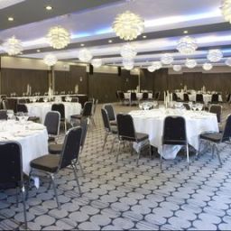Salle de banquets Holiday Inn LONDON - KINGSTON SOUTH