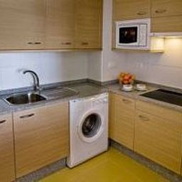 Кухня Compostela Suites Apartamentos