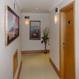 Vista interior Levent Hotel Fotos