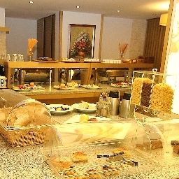Sala de desayuno en el restaurante Levent Hotel Fotos