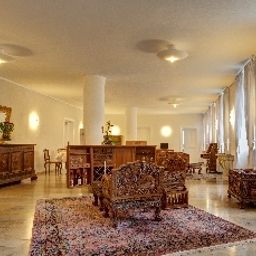 Hall Schlosshotel