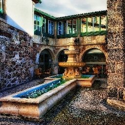 Vista exterior Fonte da Vila