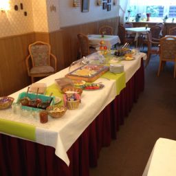 Buffet Villa Cecilie Fotos