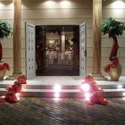 Widok zewnętrzny Anixi Boutique Hotel