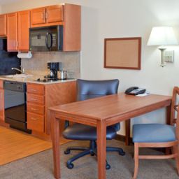  Candlewood Suites MANASSAS