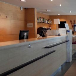 Holiday Inn Express GIRONA Гирона