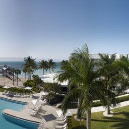 Pool The Reach A Waldorf Astoria Resort