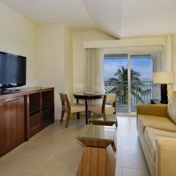 Suite The Reach A Waldorf Astoria Resort