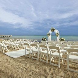  The Reach A Waldorf Astoria Resort