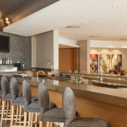 Bar Holiday Inn Express PRETORIA - SUNNYPARK