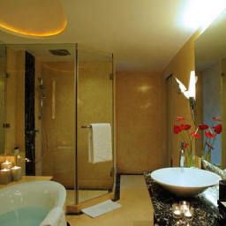  Taj Club House