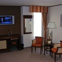 Suite Levoslav House