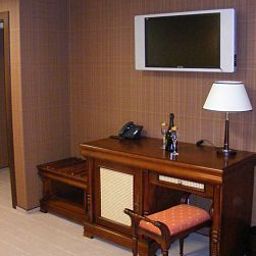 Suite Levoslav House
