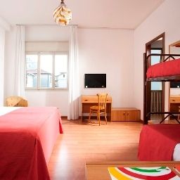 Habitación familiar Diana Fotos