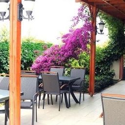  Ceres Hotel