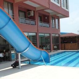 Piscina Ceres Hotel