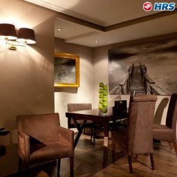 Hall Thc Bergantin