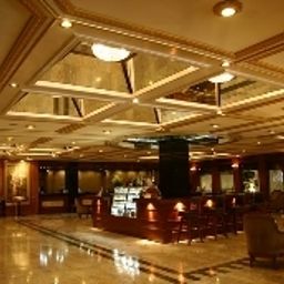 Холл The Tawana Bangkok