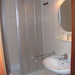 Camera da bagno Hotel Poppe am Werbellinsee