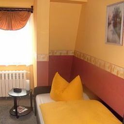 Camera Hotel Poppe am Werbellinsee