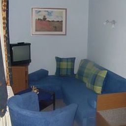 Camera Hotel Poppe am Werbellinsee