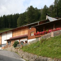 Exterior view Bauernhof Biohof Inntalblick Fotos