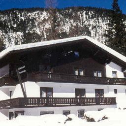 Vista esterna Panorama Gästehaus Pension Fotos