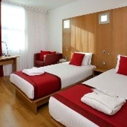  Ramada Encore