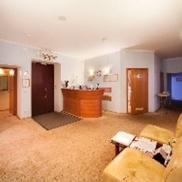 Hall Solo Bolshoj prospekt P. S.