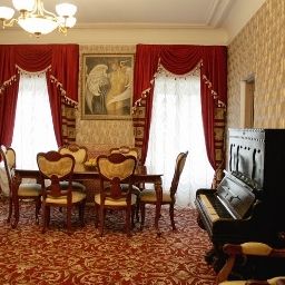 Junior suite Happy Pushkin