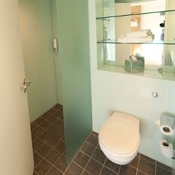 Camera da bagno Ramada Encore Warrington