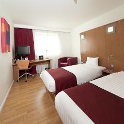Camera Ramada Encore Warrington