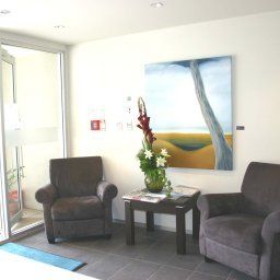 Hall Quest Ponsonby Fotos