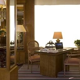  Polo Hotel